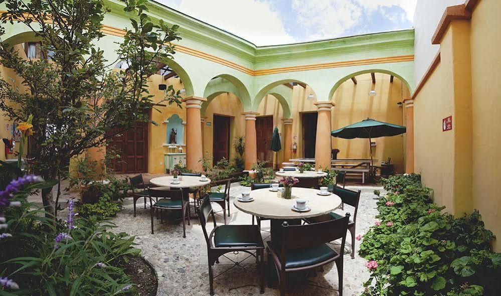 Snail Bed & Breakfast (Adults Only) San Cristobal de las Casas Exterior photo